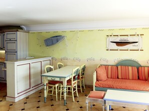 Dining - Port Marine 24 by Interhome (Sainte Maxime)