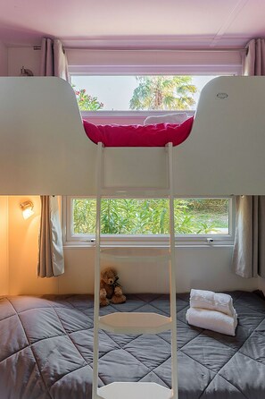 3 chambres, accès à Internet