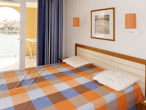 1 bedroom