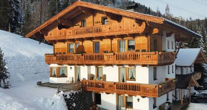 Apartment Luxner by Interhome