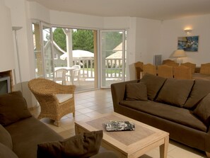 TV - Eden Club by Interhome (Lacanau)