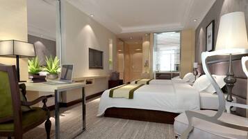 Una habitación de hotel con cama, escritorio, silla y televisor.