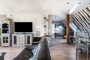 TV, fireplace, video games