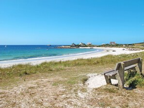 Una spiaggia nelle vicinanze
