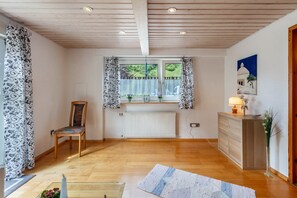 Interior - Apartment 'Haus Strohmeier' with Private Terrace, Private Garden and Wi-Fi (Todtnau-Brandenberg)