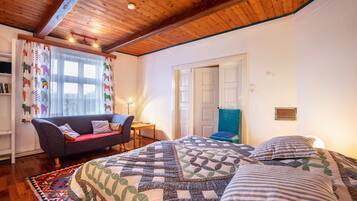 1 camera, Wi-Fi gratuito, lenzuola