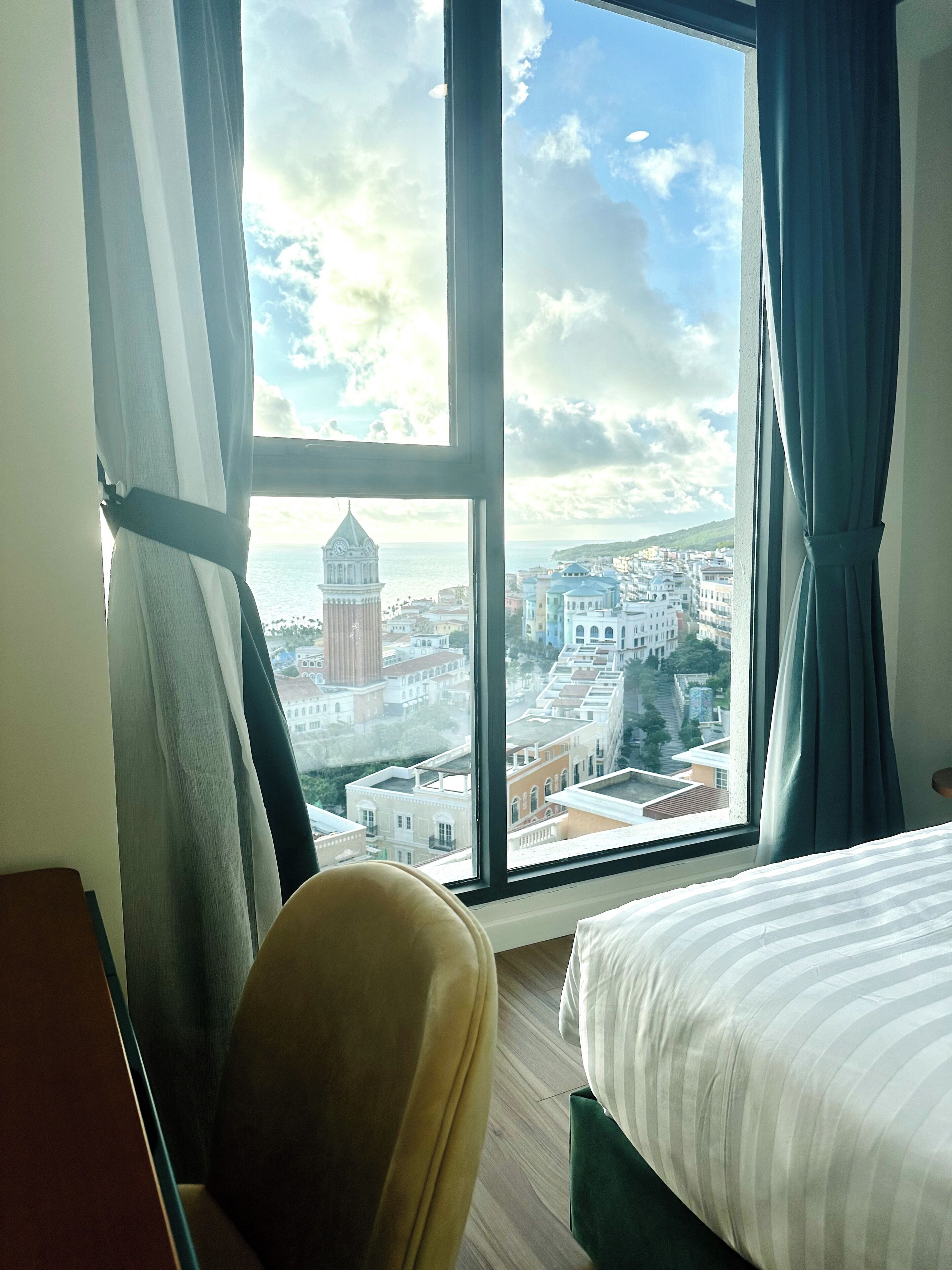 Appartamento Deluxe, 2 camere da letto, vista oceano | Biancheria da letto ipoallergenica, tende oscuranti, insonorizzazione