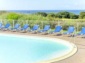 A heated pool - L'Estran (S4) by Interhome (Chateau d'Olonne)