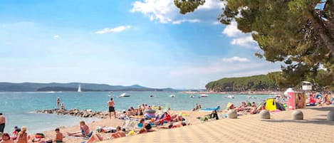 Playa en los alrededores