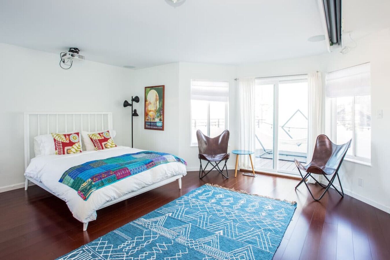 1 dormitori, wifi i roba de llit 