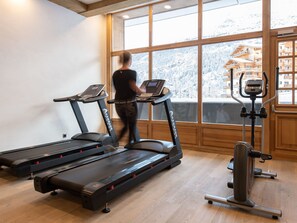 Fitness facility - Le Lodge des Neiges 5* by Interhome (Tignes)