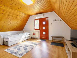 1 bedroom, WiFi - Apartment Emi by Interhome (Badacsonytomaj)