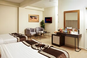 Executive Room | Room amenity - Falettis Express Islamabad (Islamabad)