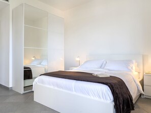 3 habitaciones, escritorio y internet 