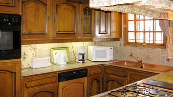 Réfrigérateur, micro-ondes, four, lave-vaisselle