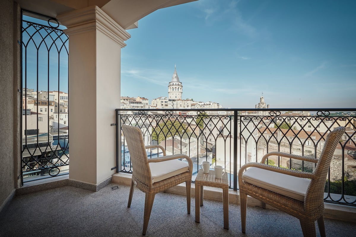 Superior Room with Galata View | Terrace/patio