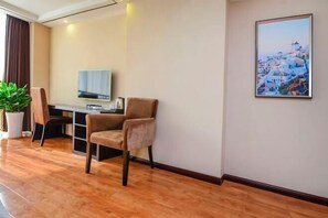 Room - Liangjiang Yuepin Hotel (Chongqing Longhu Yuanzhu Branch) (Chongqing)