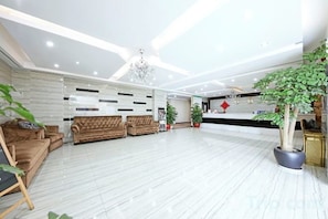 Unclassified image, 4 of 21, button - Liangjiang Yuepin Hotel (Chongqing Longhu Yuanzhu Branch) (Chongqing)