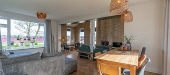 Spacious Villa with garden