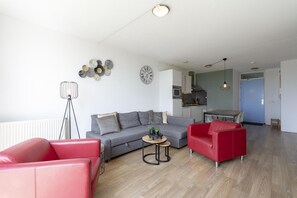Smart TV - Apartment near Groote Keeten Beach (Groote Keeten)