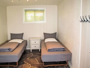3 bedrooms, WiFi