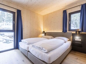 4 bedrooms, WiFi