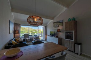 Smart TV - Apartment in Callantsoog by the Beach (Callantsoog)