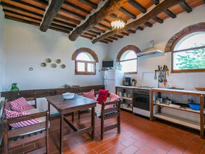 Fridge, oven, high chair, cookware/dishes/utensils - Podere Piastriccio by Interhome (Pescia)