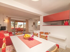 Dining - La Vigna Rosso by Interhome (Palau)