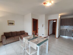 TV - La Trave by Interhome (Stazzona Germasino)