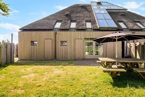 Exterior - Spacious apartment with garden (Callantsoog)
