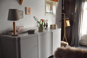 Interior - Spacious apartment with garden (Callantsoog)