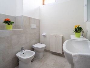 Towels - Tramonto (SEA116) by Interhome (Stresa)
