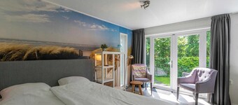 Chalet in Texel near Beach and Forest