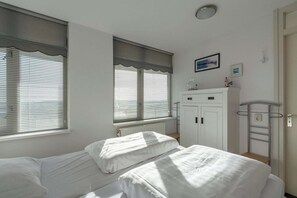 2 Schlafzimmer, Reisekinderbett, kostenloses WLAN