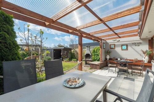 Holiday Home Sint Maartenszee near Beach