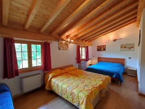 3 habitaciones, tabla de planchar con plancha y wifi 