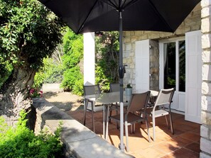 Outdoor dining - Villa Montemare Babette by Interhome (Le Lavandou)