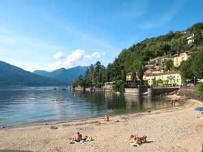 Beach - del Sole by Interhome (Luino)