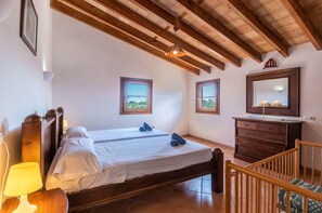 4 bedrooms, iron/ironing board, WiFi - Son Ulari Gran by Interhome (Can Picafort)