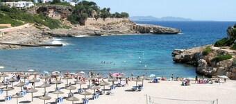 Can Damia by Interhome