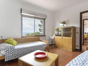 3 chambres, fer et planche à repasser, Wi-Fi