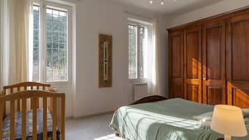 4 chambres, fer et planche Ă repasser, Wi-Fi