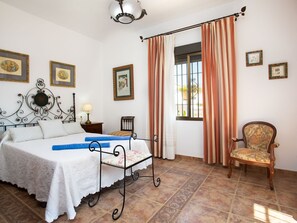 3 habitaciones y acceso a internet 