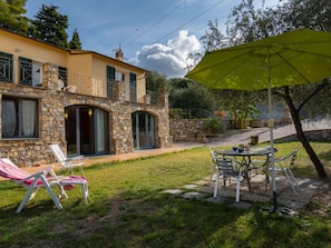 Outdoor dining - Joy (IMP521) by Interhome (Imperia)