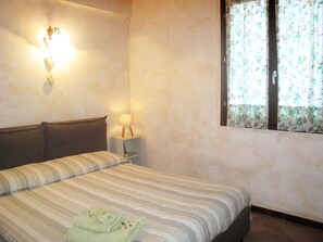 1 quarto