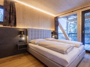 4 bedrooms, Internet
