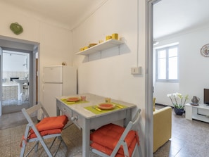 Dining - Blu infinito by Interhome (Ventimiglia)