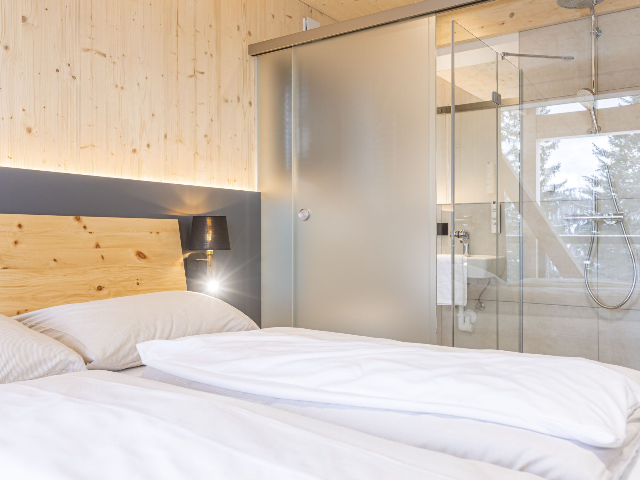 4 bedrooms