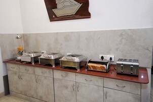 Ilmainen päivittäinen buffetaamiainen 